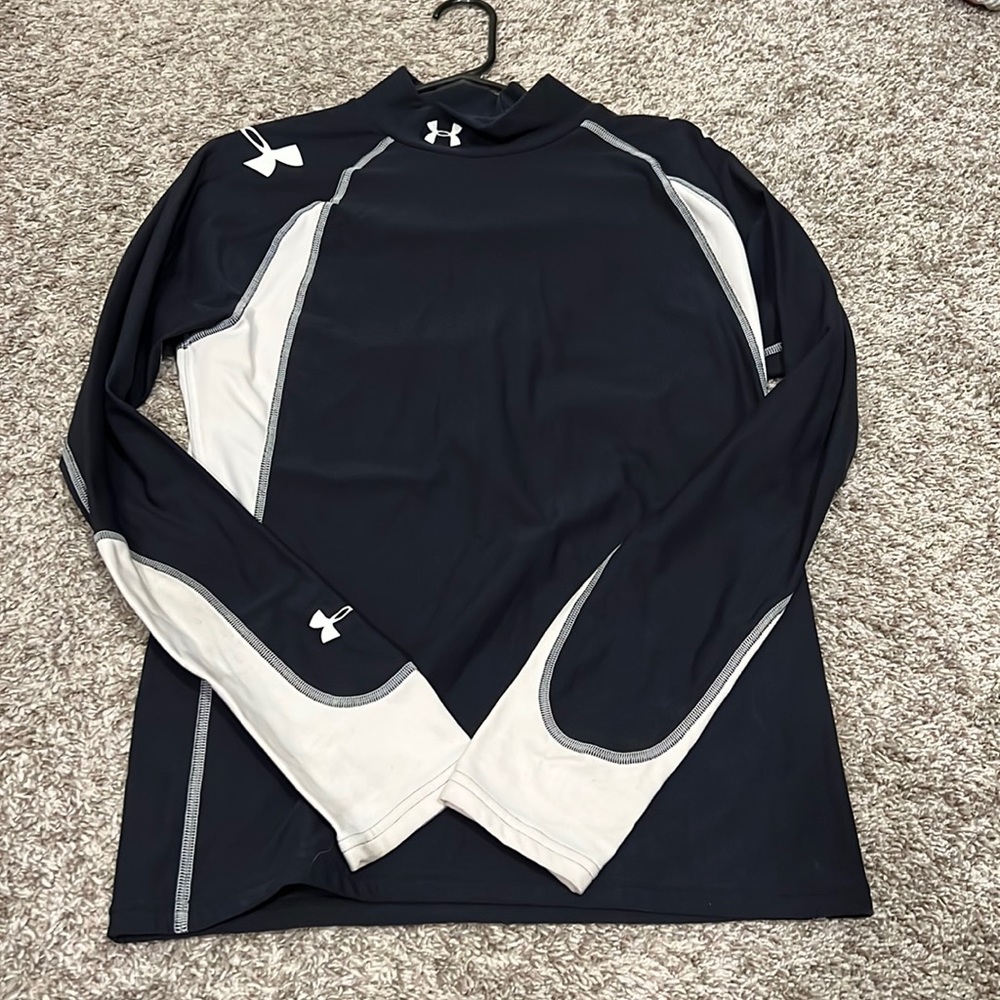Fitted cold gear shirt